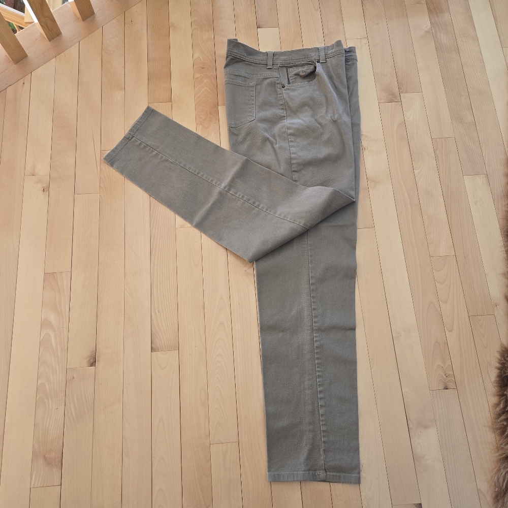 Gloria Vanderbilt Tan Jeans – Size 16 – Vintage, Excellent Condition